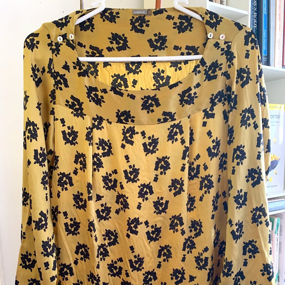 Matta Long Sleeve Boatneck Blouse